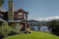 Magnifica casa a orillas del lago